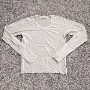 Lululemon swiftly waist-length longsleeve shirt, size 6, like new!